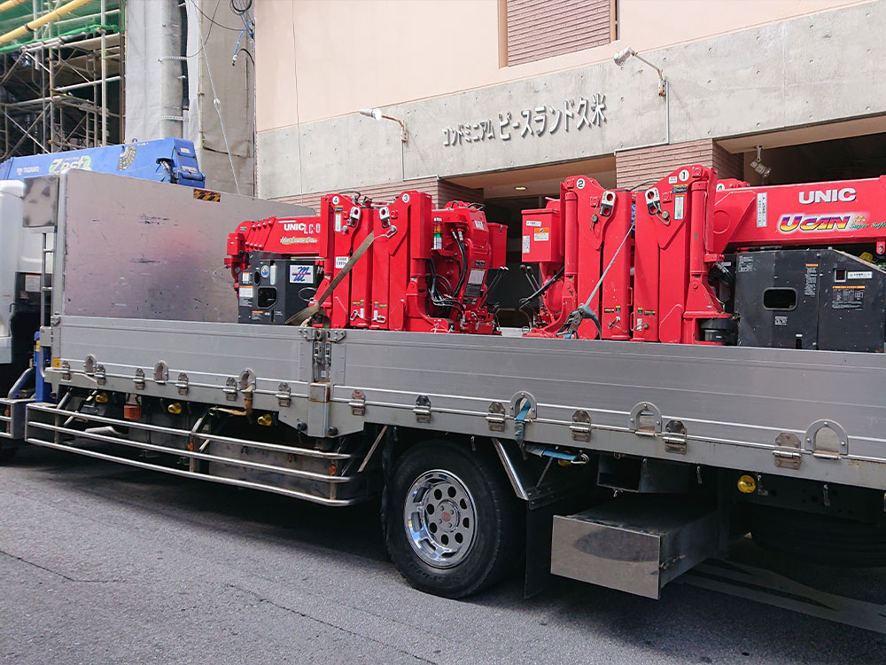 重量物・機器の搬入設置作業